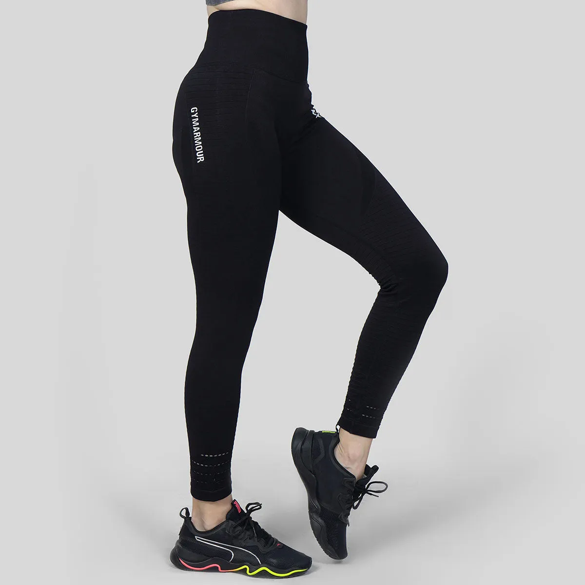 Classic Seamless Leggings (Black Shade)