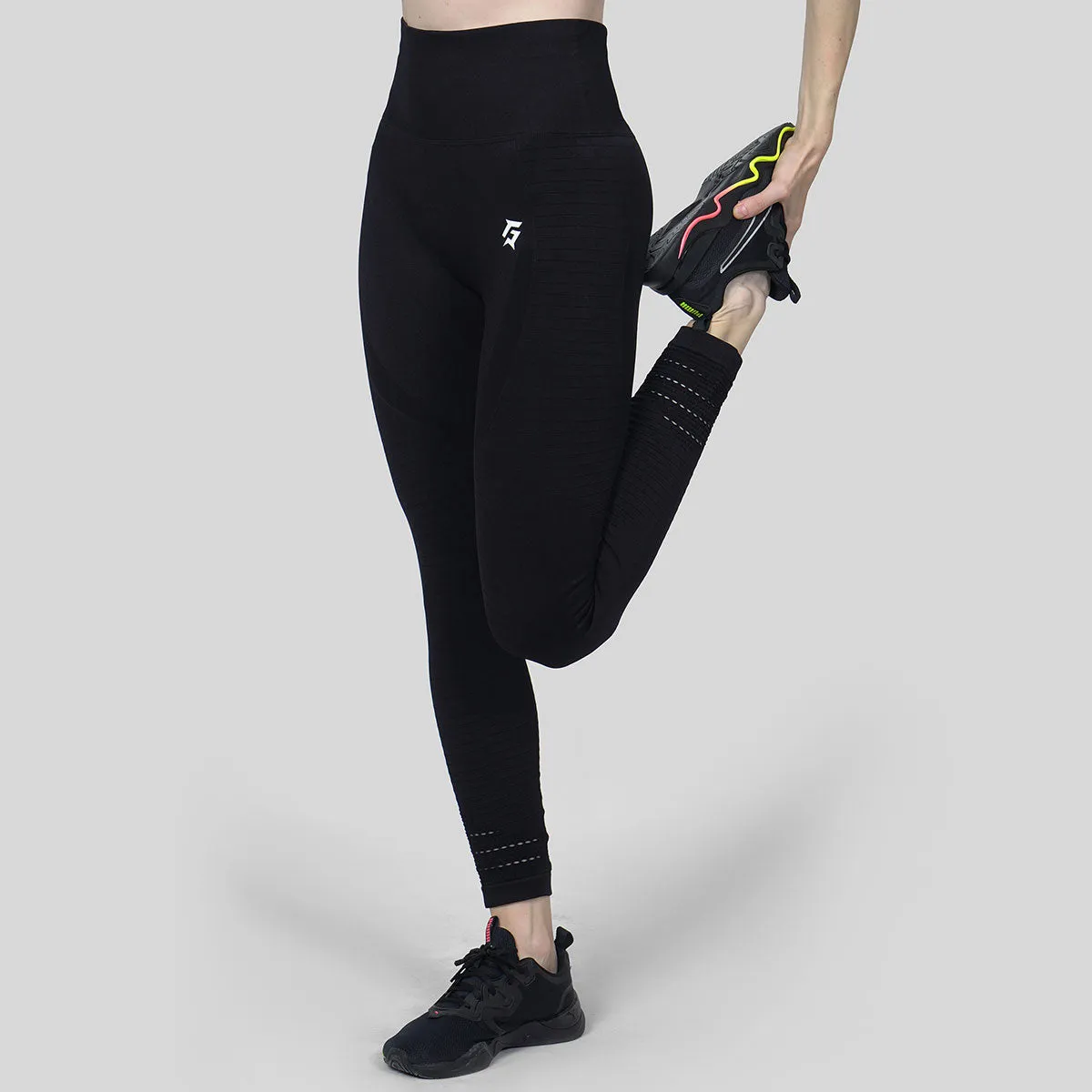 Classic Seamless Leggings (Black Shade)