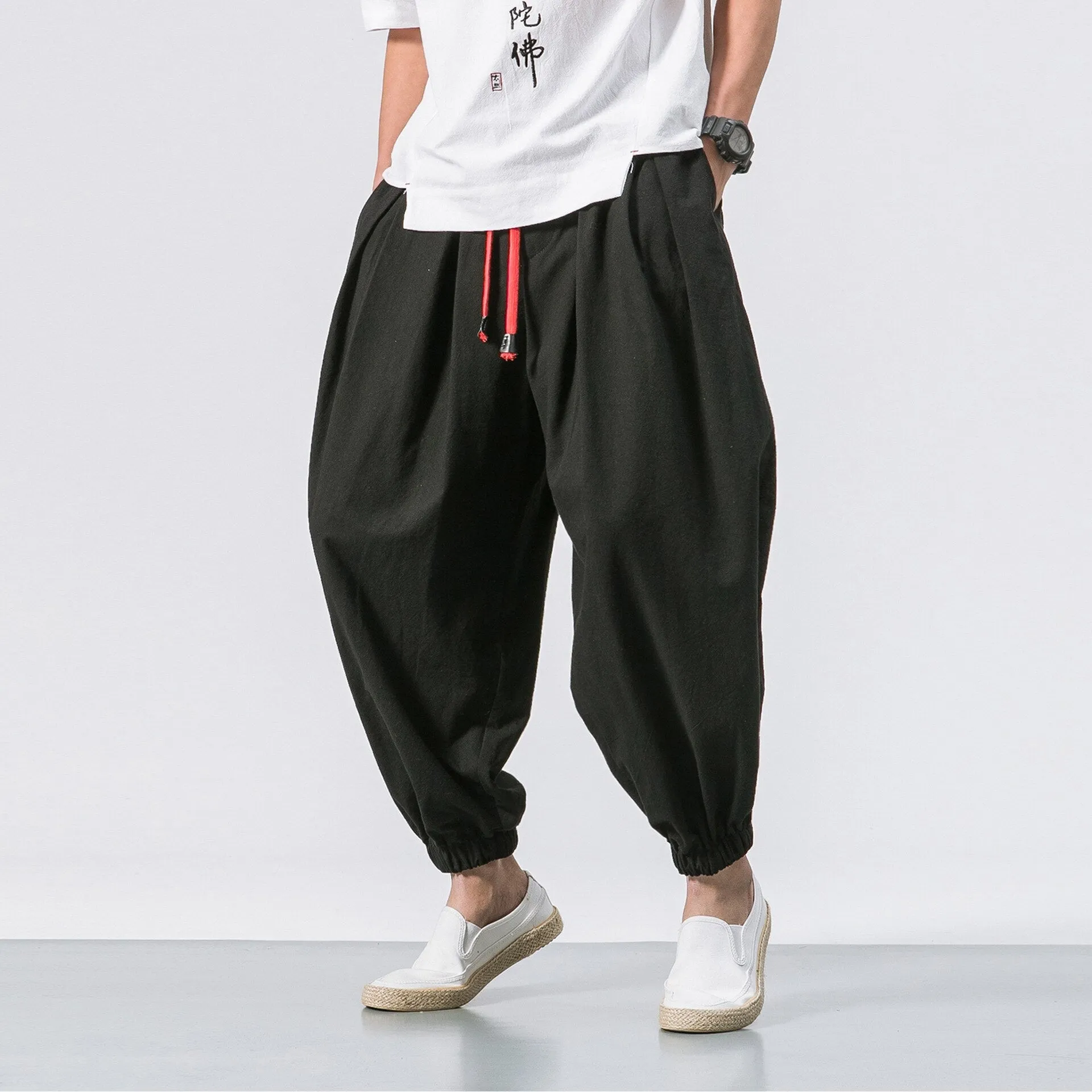 DEANWANGKT Mens Vintage Hip Hop Style Baggy Jeans New Chinese Style Harem Pants Men Streetwear Casual Joggers Mens Pants Cotton Linen Sweatpants Ankle-Length Men Trousers M-5XL