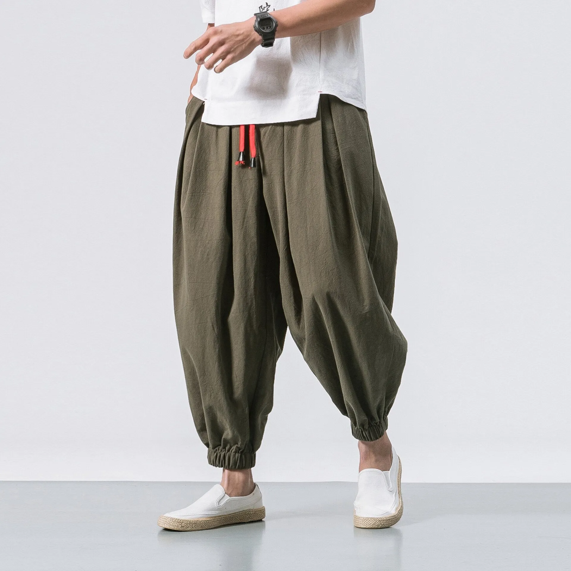 DEANWANGKT Mens Vintage Hip Hop Style Baggy Jeans New Chinese Style Harem Pants Men Streetwear Casual Joggers Mens Pants Cotton Linen Sweatpants Ankle-Length Men Trousers M-5XL