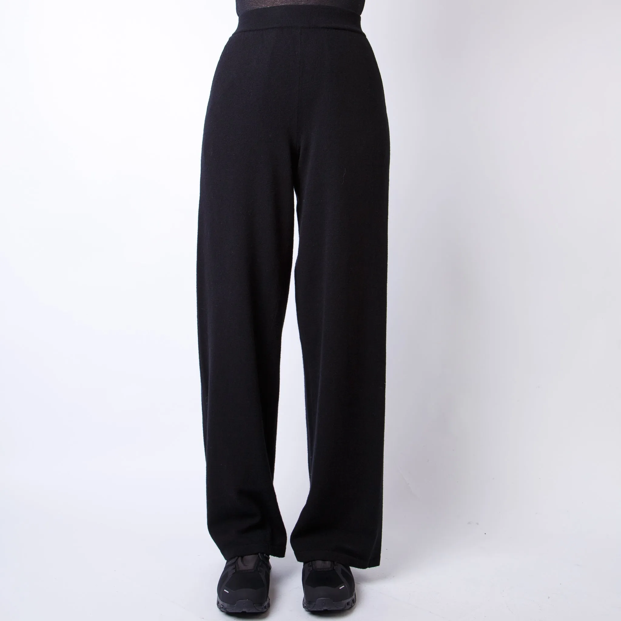 ROBERTO COLLINA TROUSERS A20163 09 BLACK